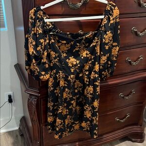SHEIN Black and Gold Floral Mini Dress